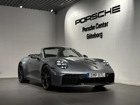 Porsche 911 2026 photo 2