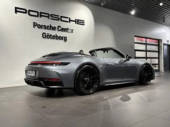 Porsche 911 2026 photo 4