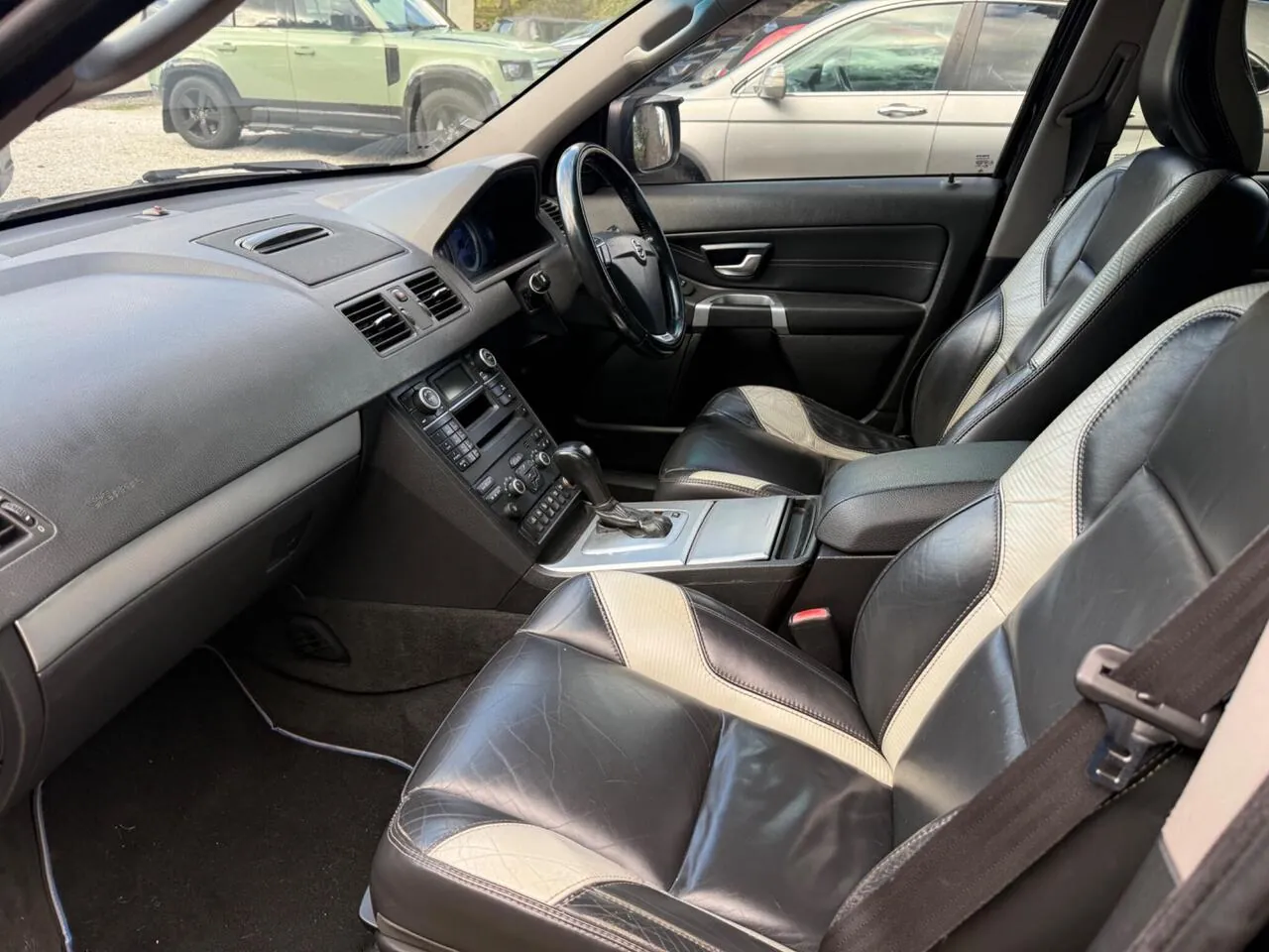 Volvo Xc90 2012 photo 2