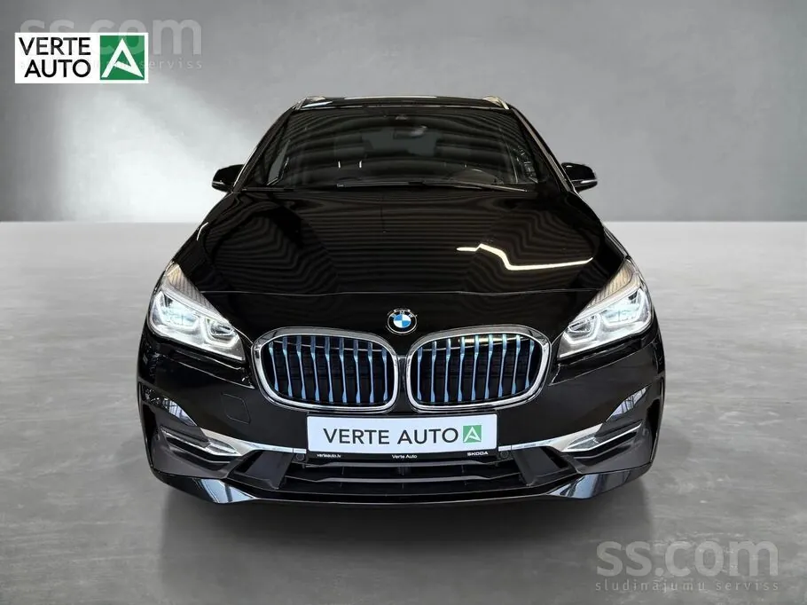 BMW 2 Series Active Tourer 2019 photo 2