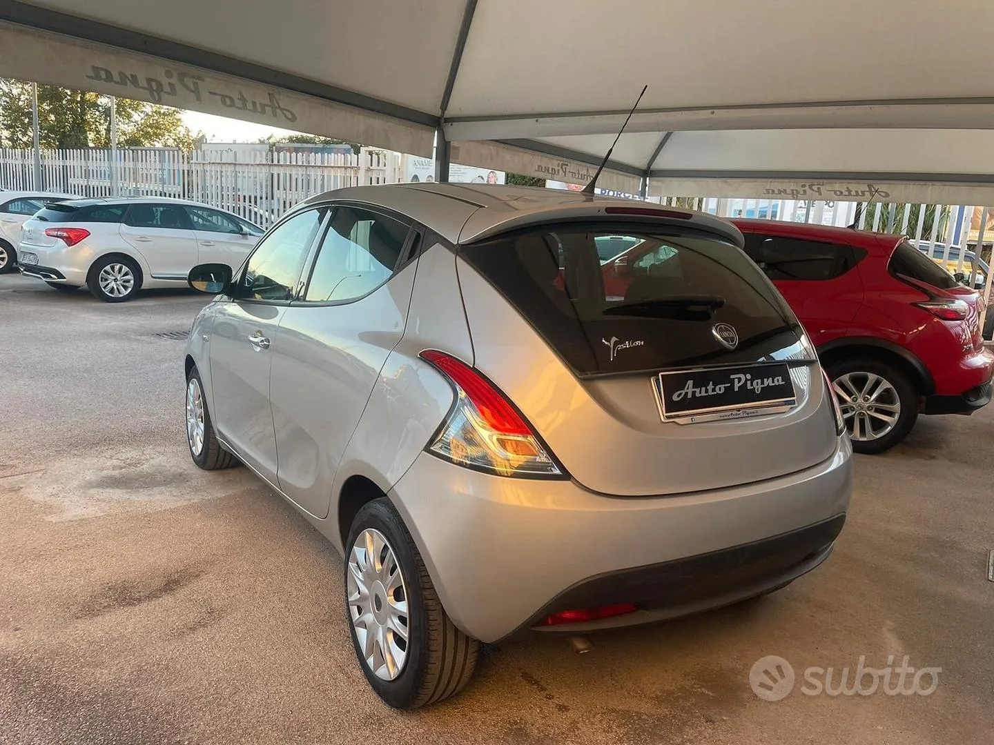 Lancia Ypsilon 2012 photo 4