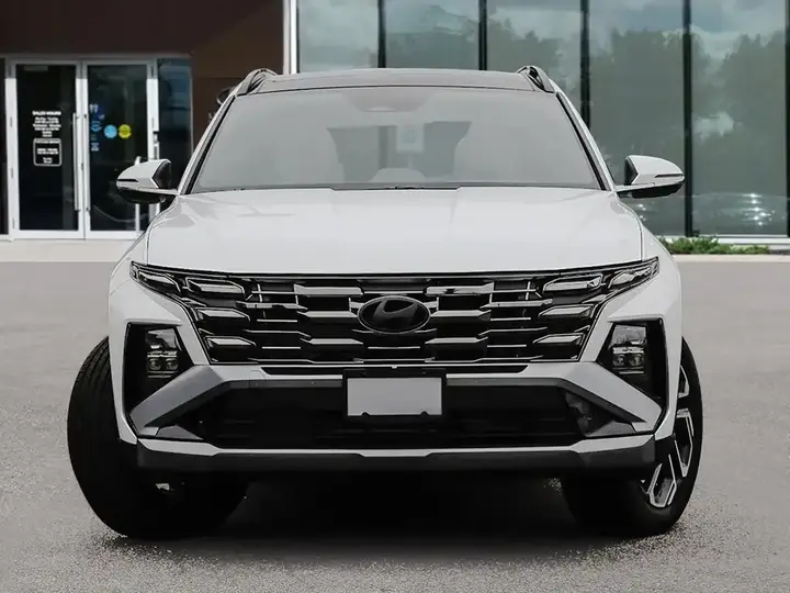 Hyundai Tucson Hybrid 2026 photo 2