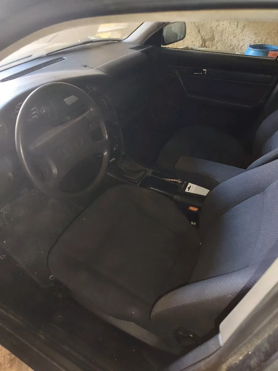 Audi 100 1993 photo 2