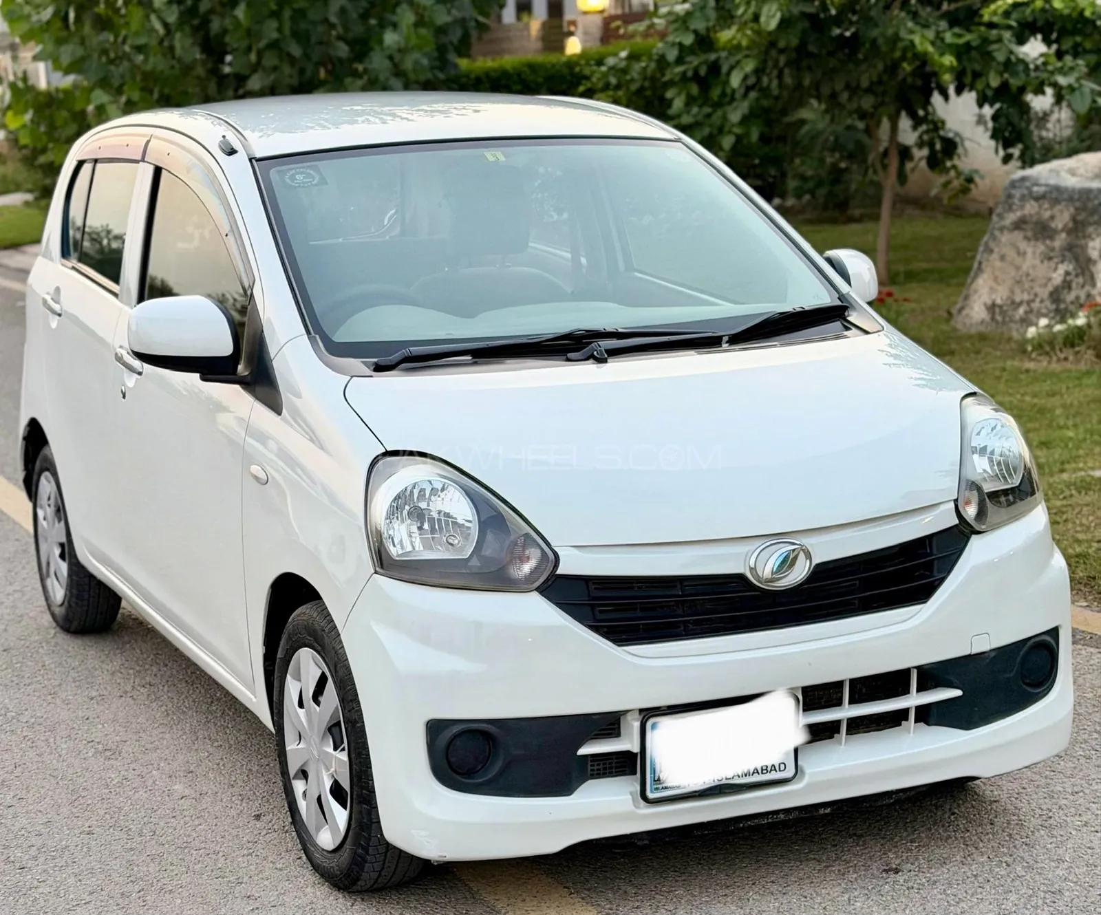 Daihatsu Mira