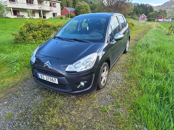 Citroen C3 2011 photo 2