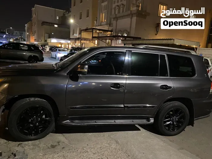 Lexus Lx 570 2015 photo 3