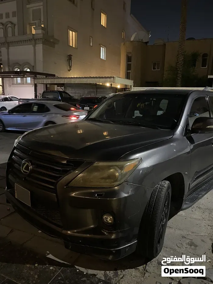 Lexus Lx 570 2015 photo 2