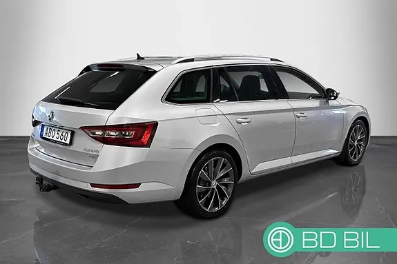 Skoda Superb 2019 photo 4