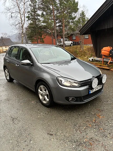 Volkswagen Golf Vi 2011 photo 3