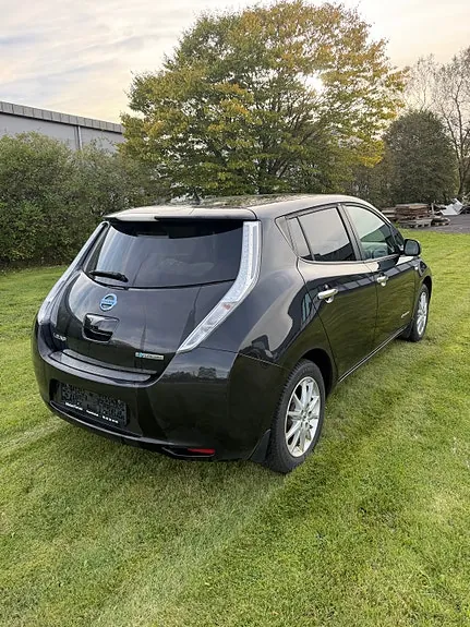 Nissan Leaf 2017 photo 5