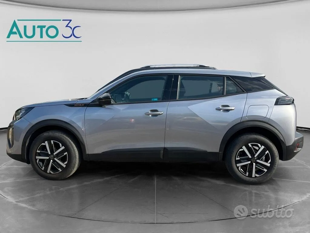 Peugeot 2008 2025 photo 5