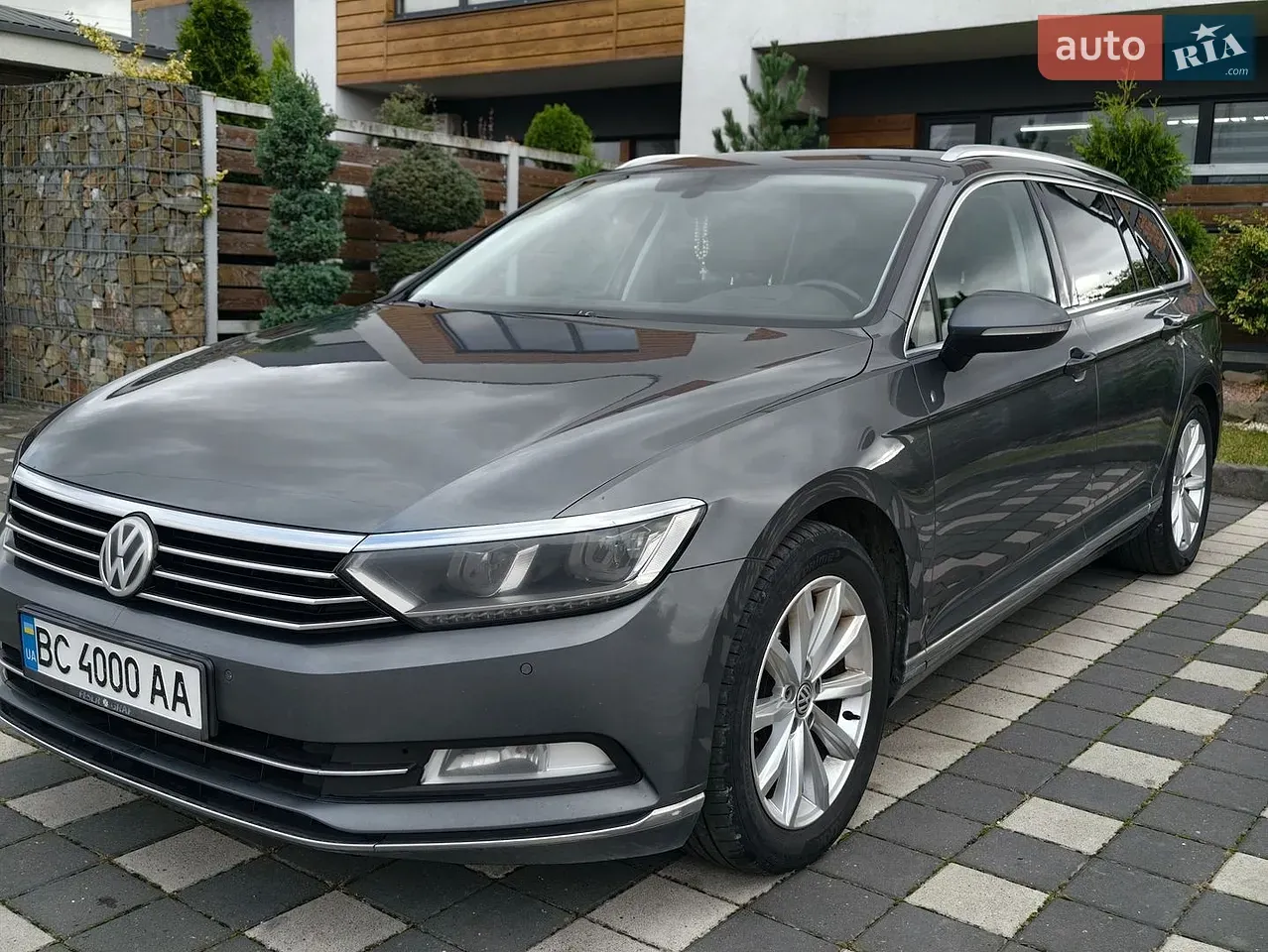 Volkswagen Passat 2015 photo 2