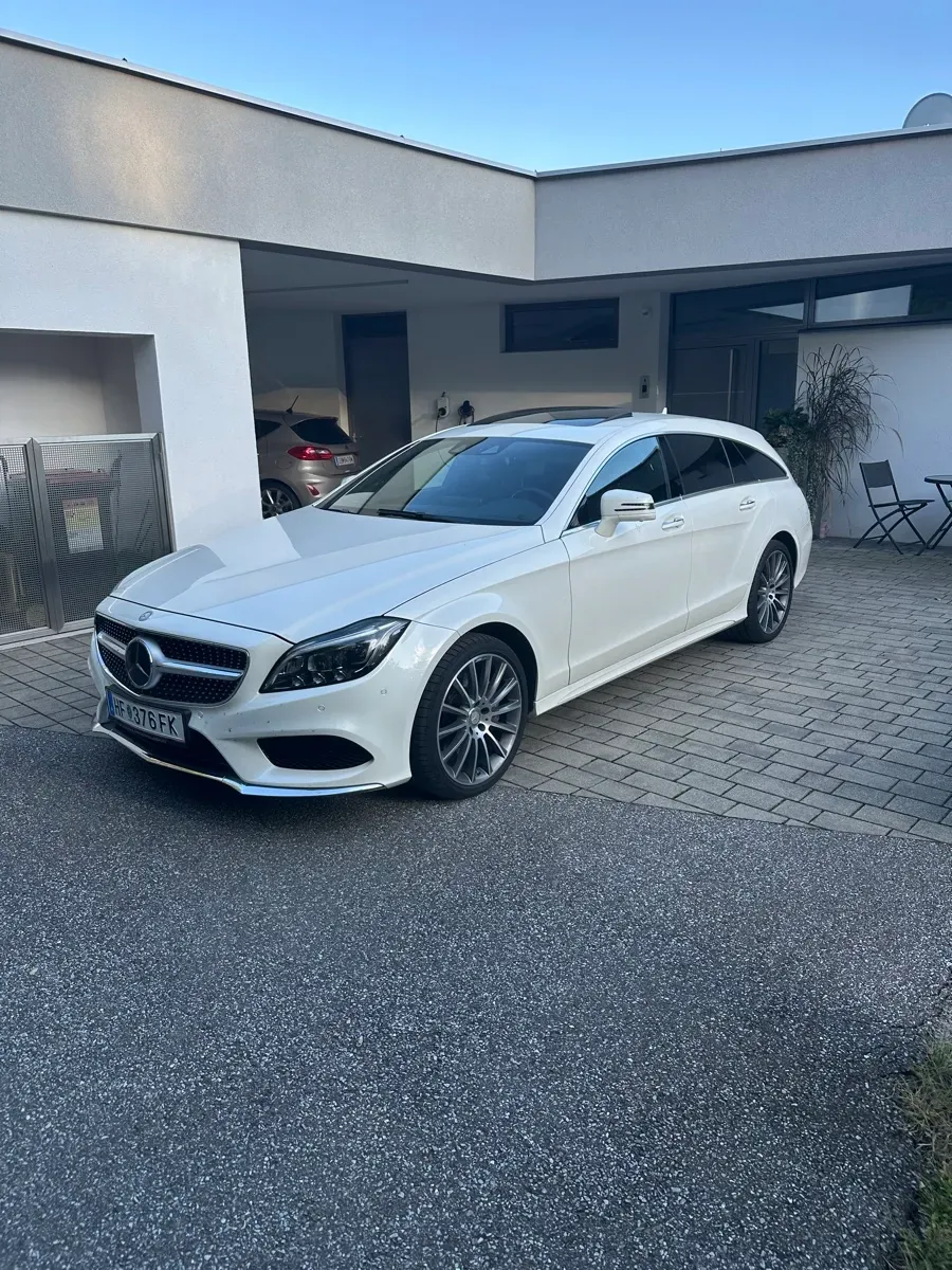 Mercedes-Benz Cls-Class
