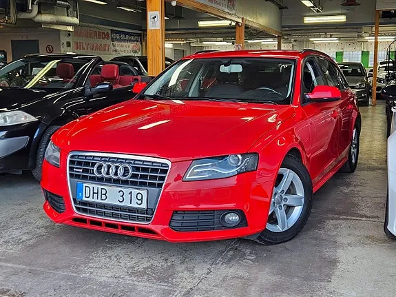 Audi A4 2012 photo 2