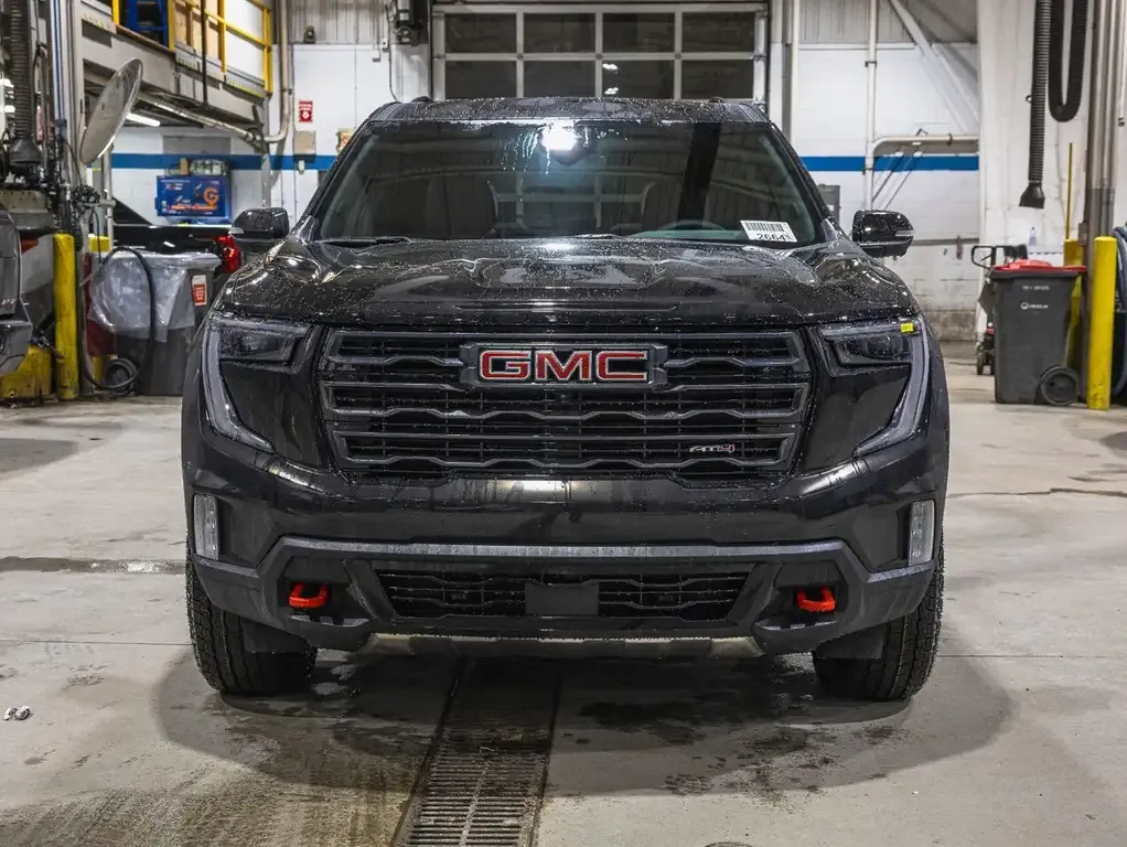 GMC Acadia 2026 photo 2