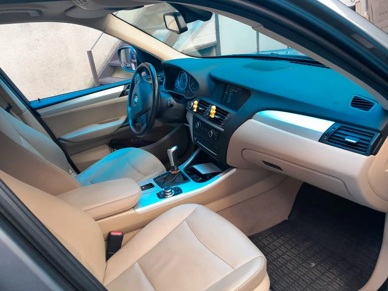 BMW X3 2012 photo 4