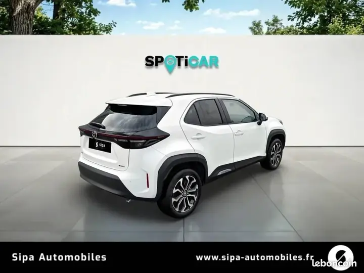 Toyota Yaris Cross 2023 photo 2