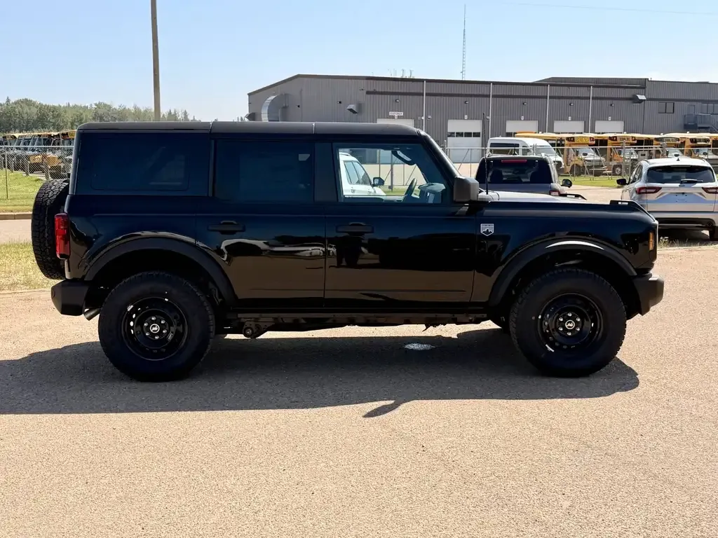 Ford Bronco 2026 photo 4