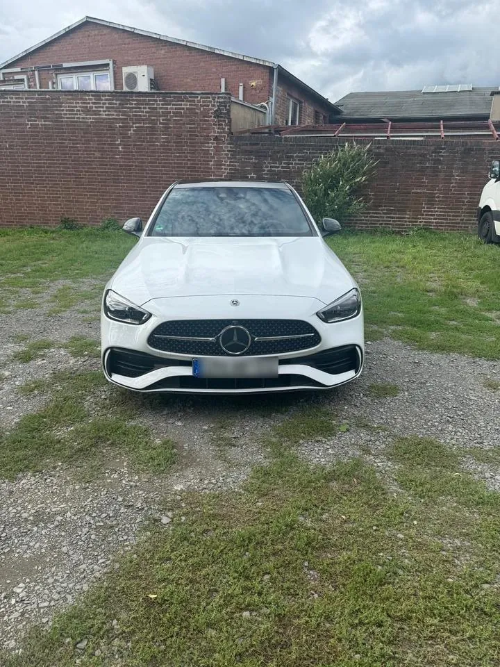 Mercedes-Benz C200
