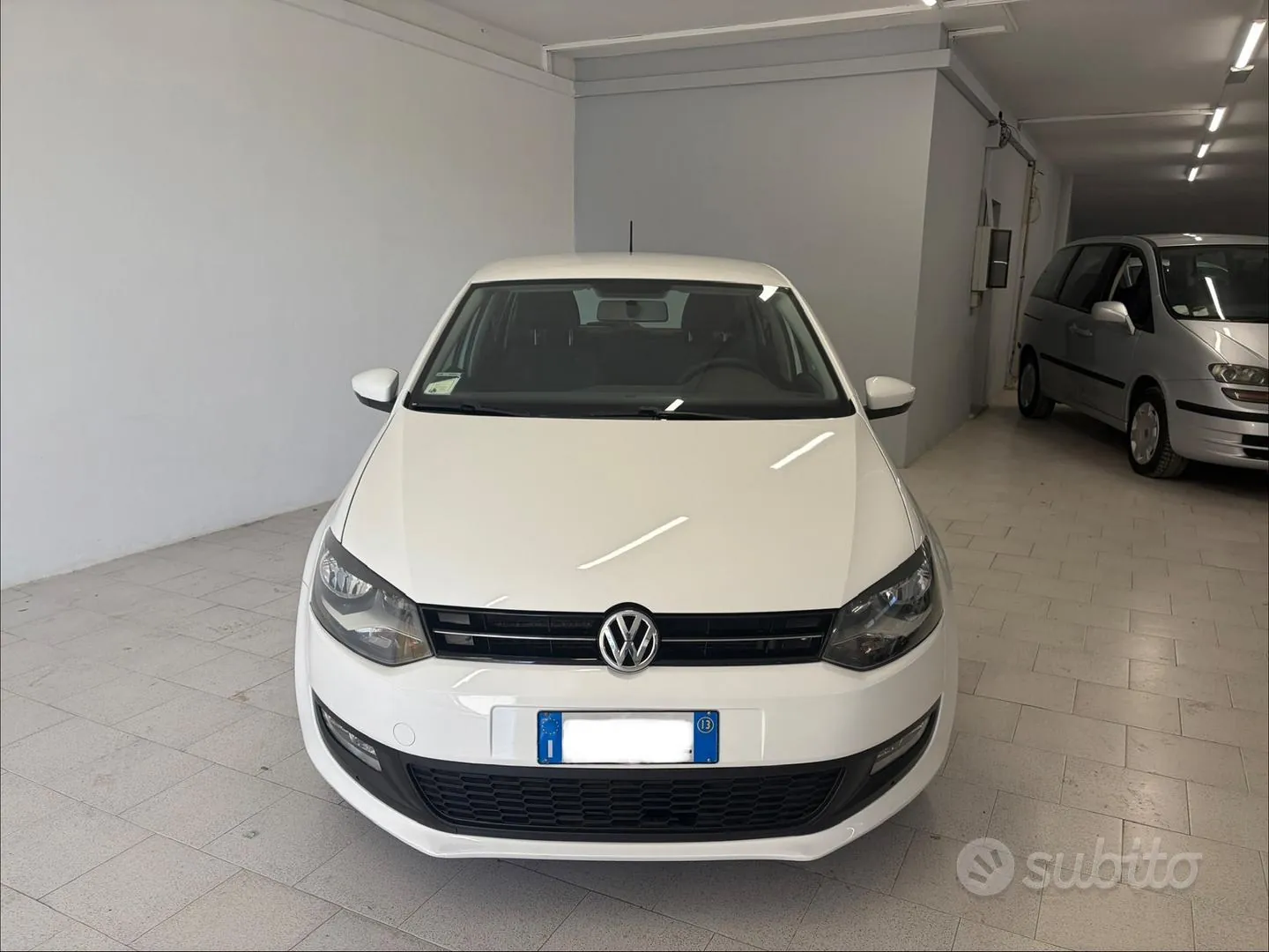 Volkswagen Polo 2013 photo 2