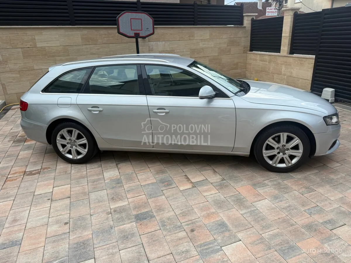 Audi A4 2009 photo 5