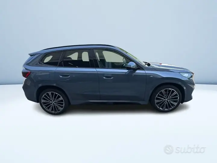 BMW X1 2022 photo 4