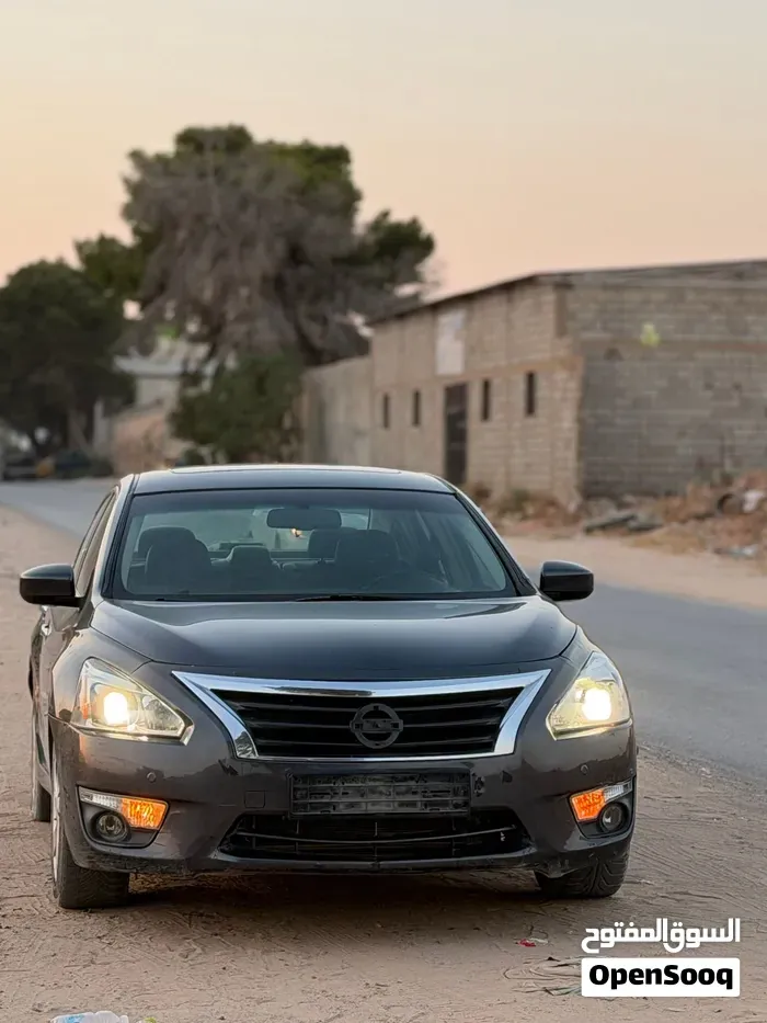 Nissan Altima 2011 photo 5