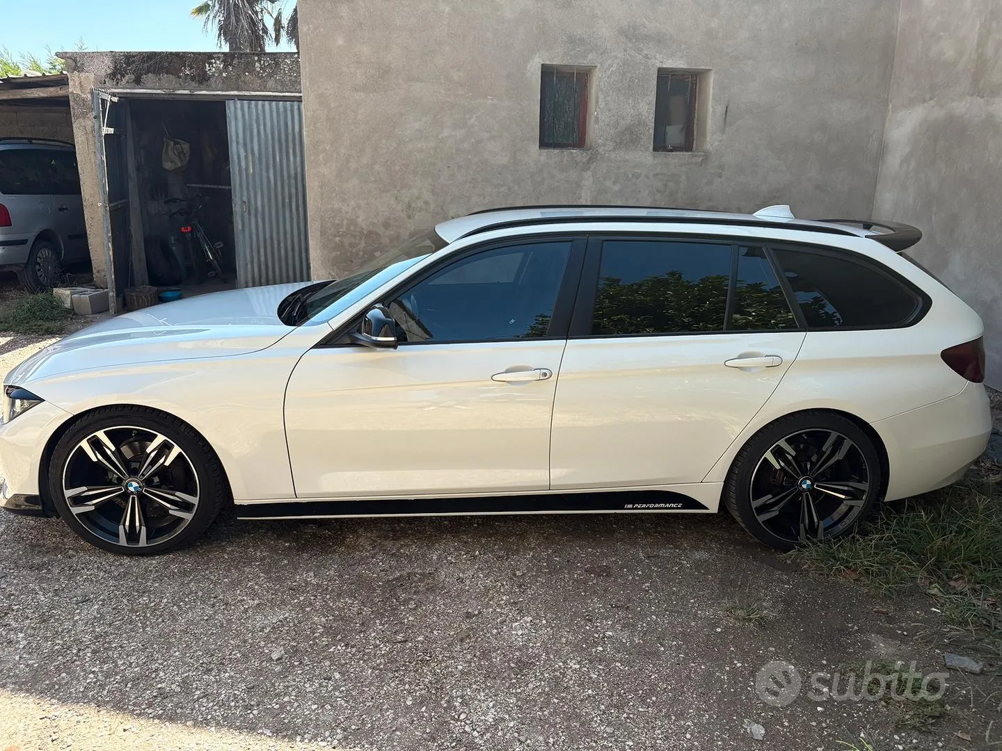 BMW 3 Series 2015 photo 3