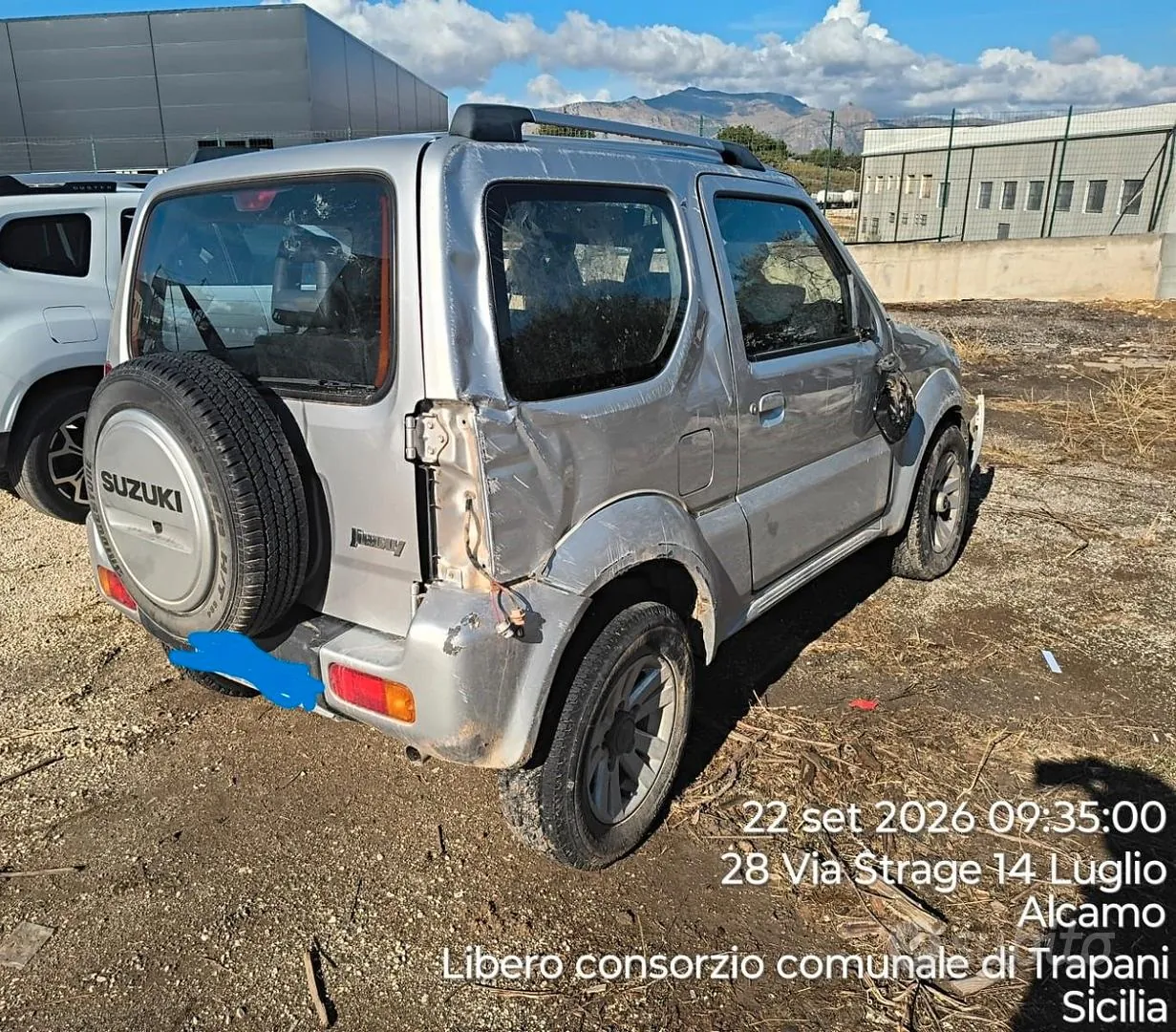 Suzuki Jimny 2010 photo 3