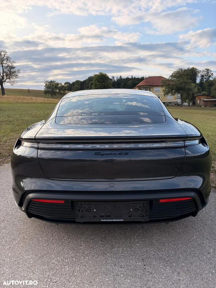 Porsche Cayenne 2024 photo 4