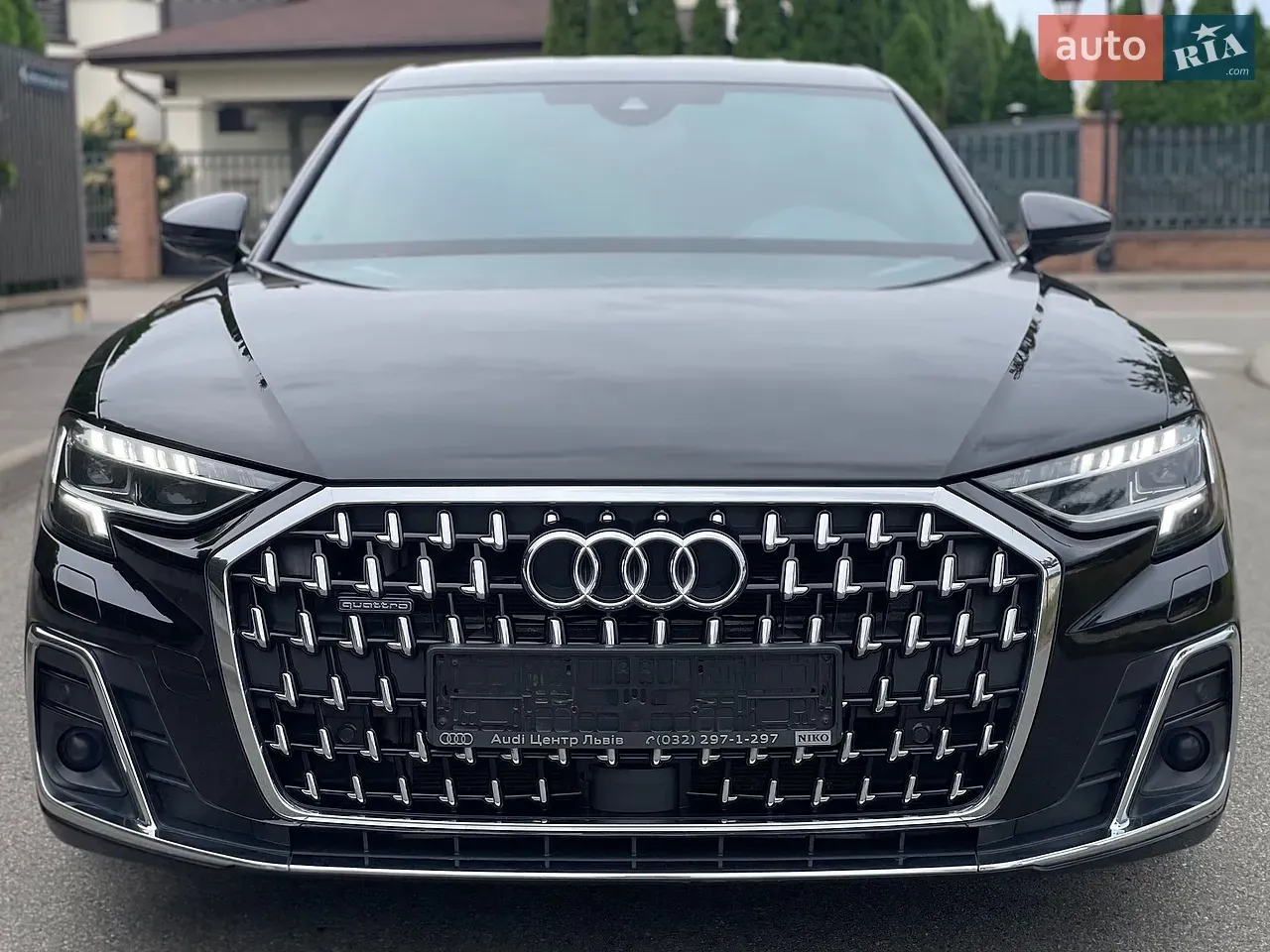 Audi A8 2023 photo 3