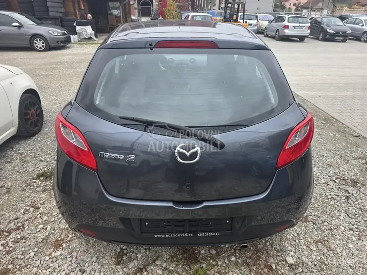 Mazda 2 2008 photo 5