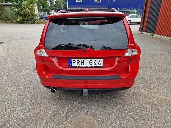 Volvo V70 2011 photo 4