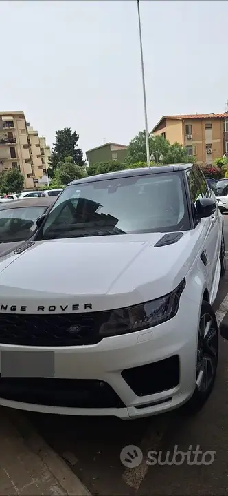 Land Rover Range Rover Sport 2018 photo 2
