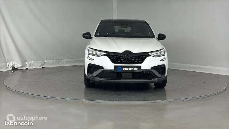 Renault Arkana 2023 photo 2
