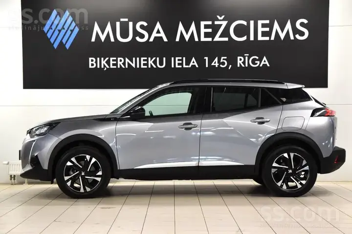 Peugeot 2008 2023 photo 5