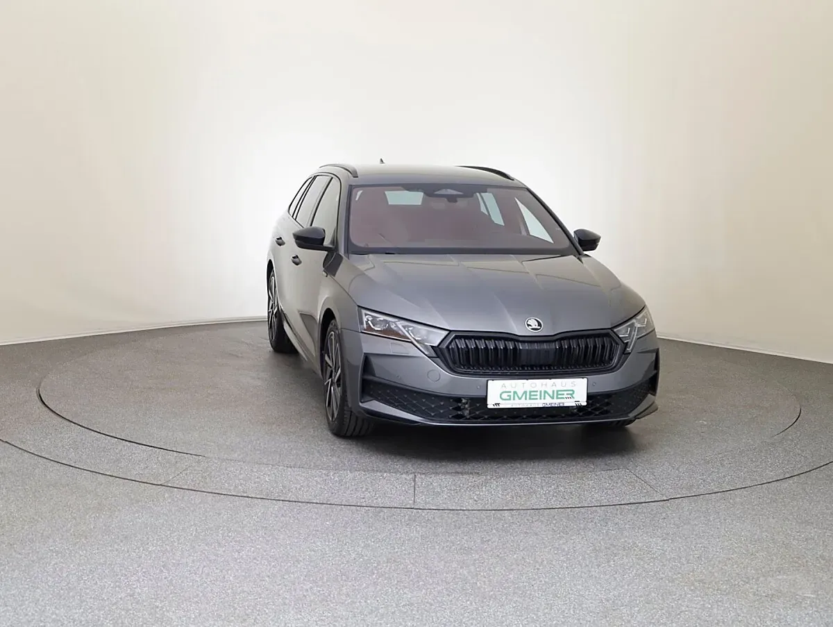 Skoda Octavia 2026 photo 2