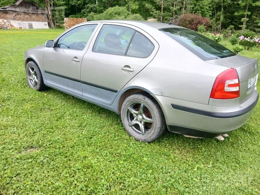 Skoda Octavia 2008 photo 5