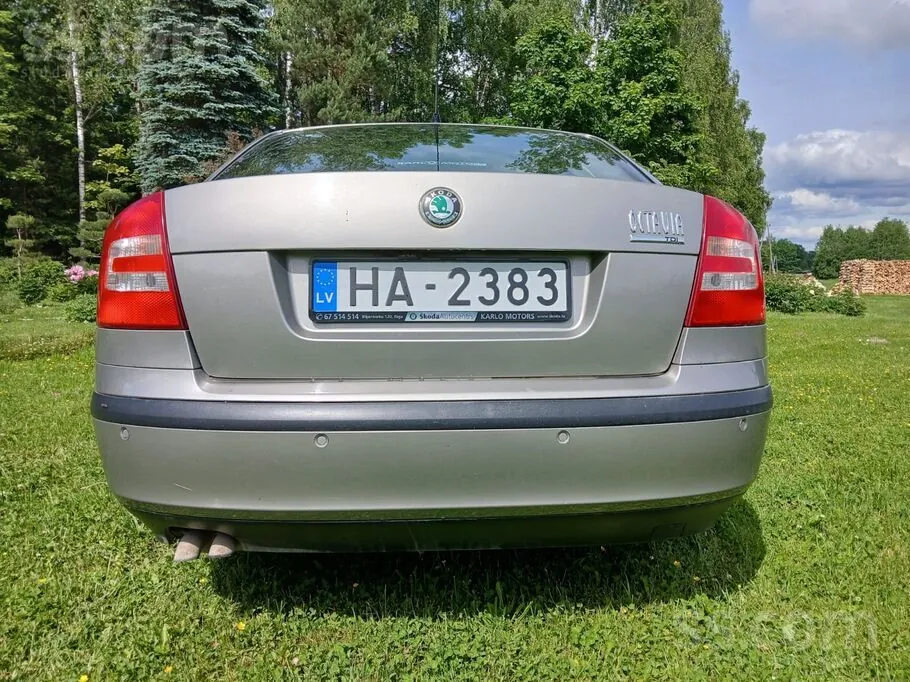Skoda Octavia 2008 photo 2