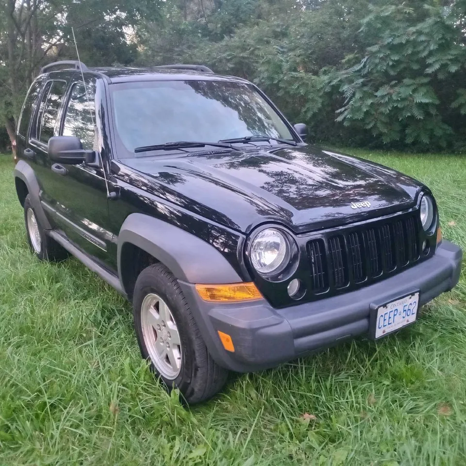 Jeep Liberty 2007 photo 2