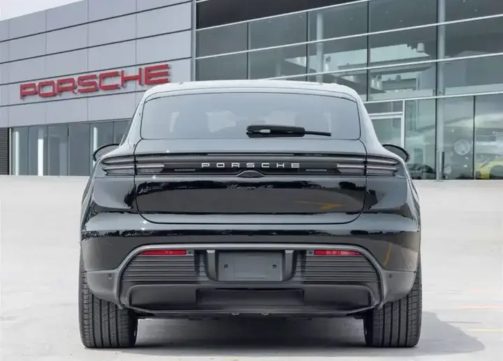 Porsche Macan 2025 photo 5