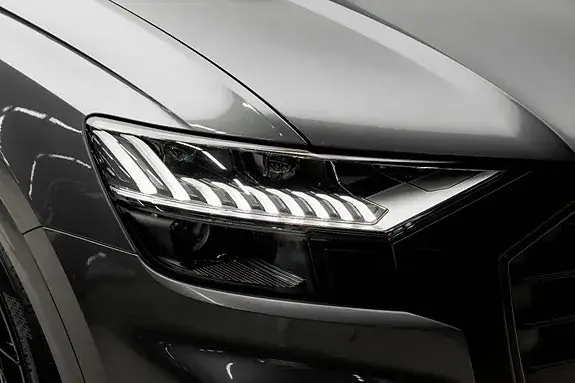 Audi Q8 2022 photo 4