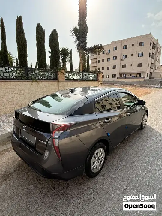 Toyota Prius 2017 photo 4