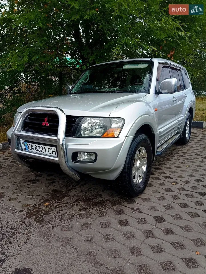 Mitsubishi Pajero Wagon