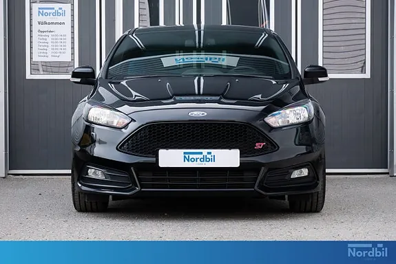 Ford Focus 2017 photo 3