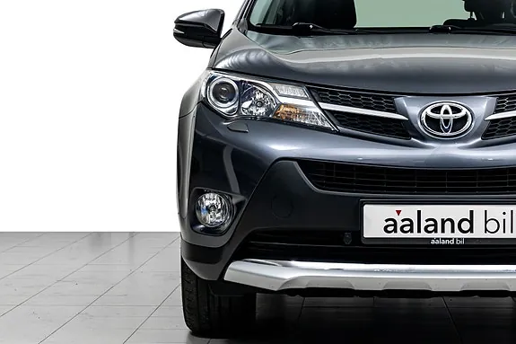 Toyota Rav4 2015 photo 4