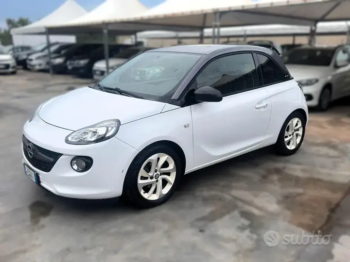 Opel Adam