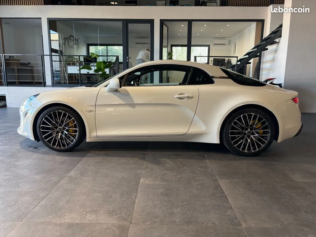 Alpine A110 2024 photo 2
