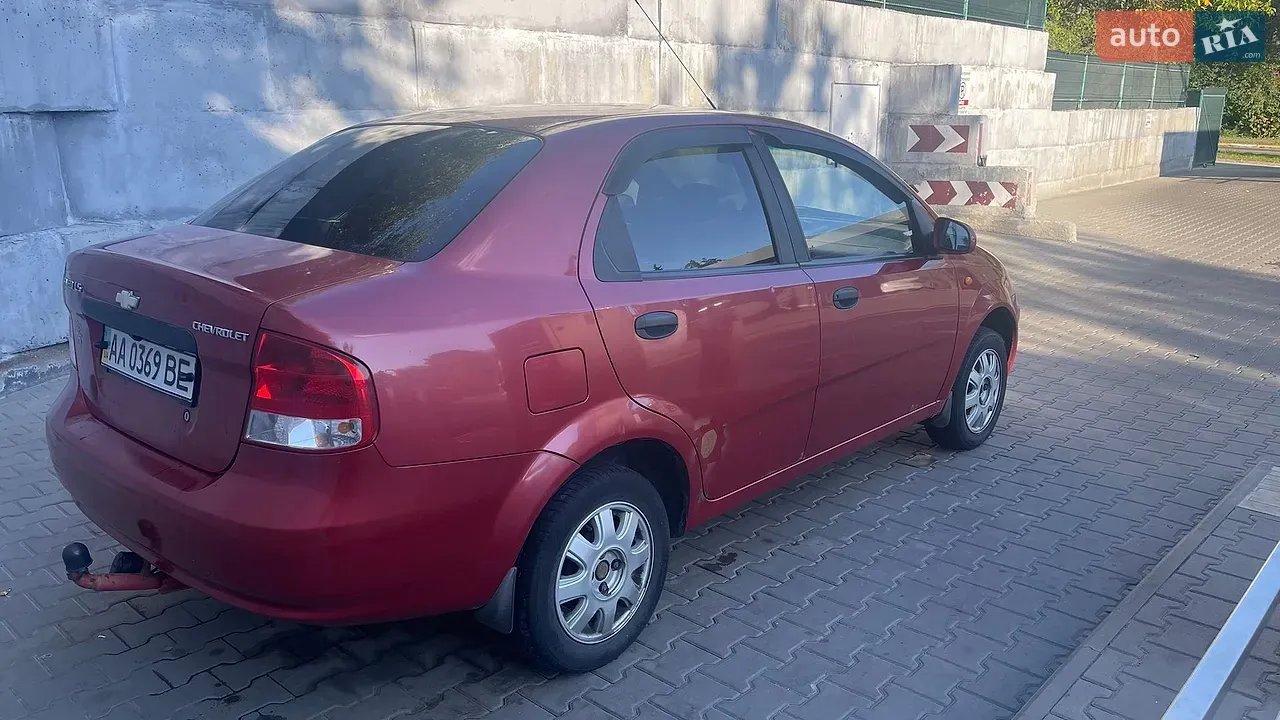Chevrolet Aveo 2005 photo 2