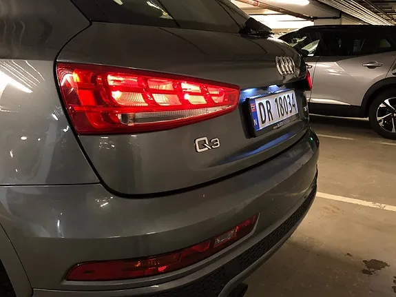 Audi Q3 2017 photo 5
